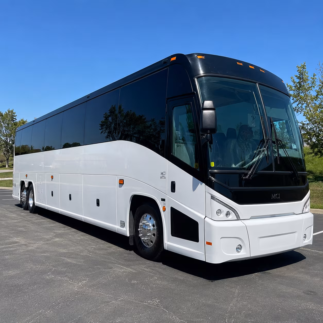 bus rental options for largo trips