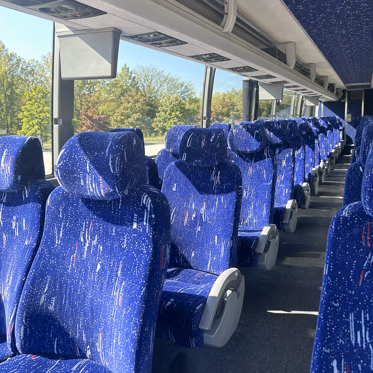 charter buses to orlando walt disney world and universal studios