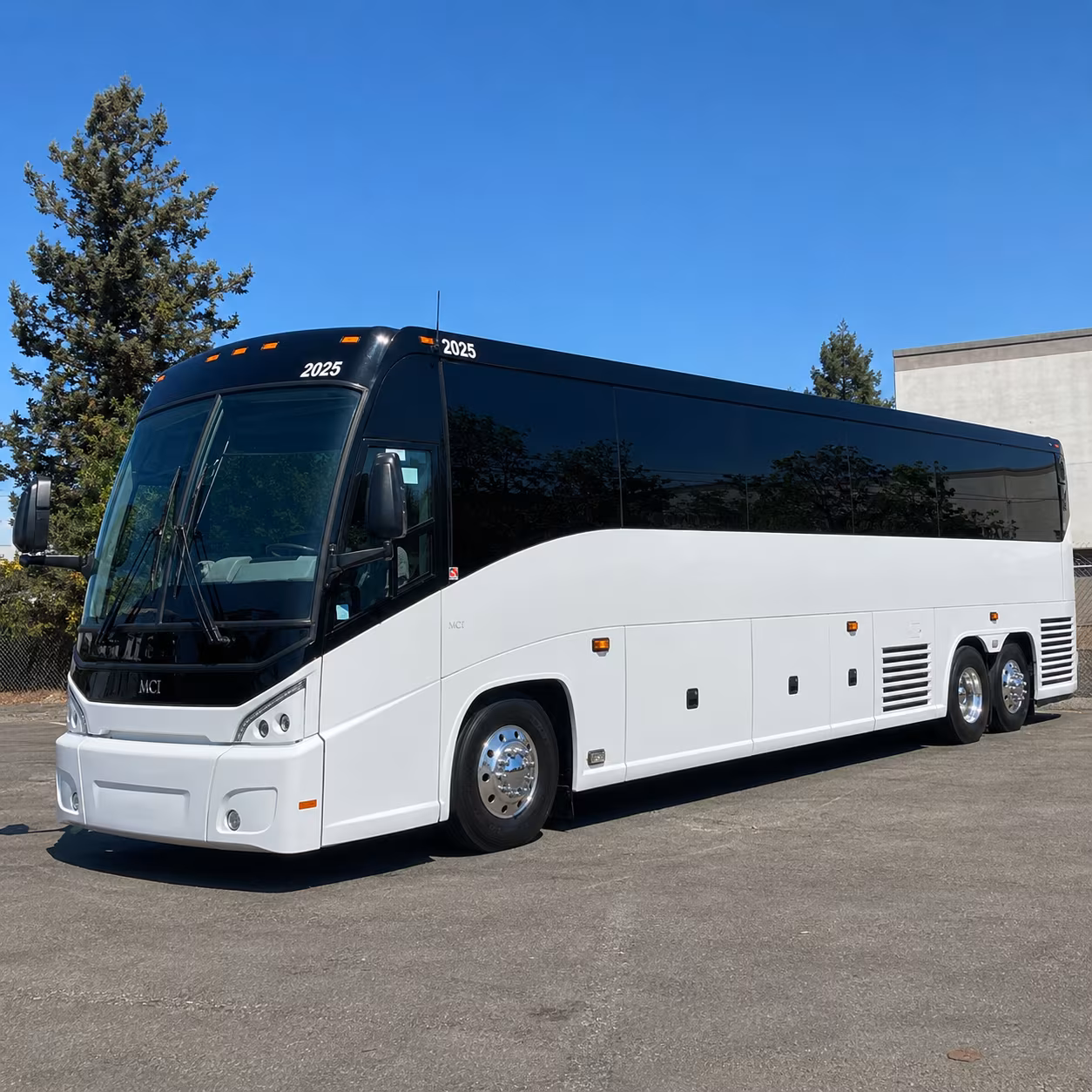 choosing the right bus for largo youth group trips to tampa and orlando