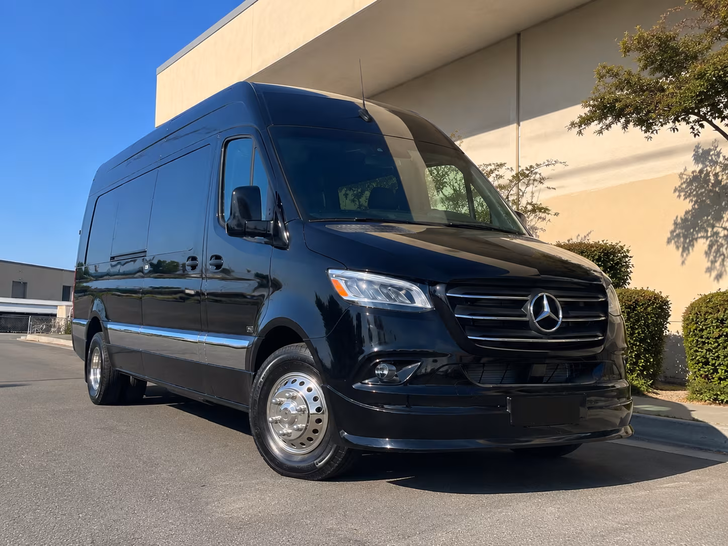 largo concert transportation onboard seating