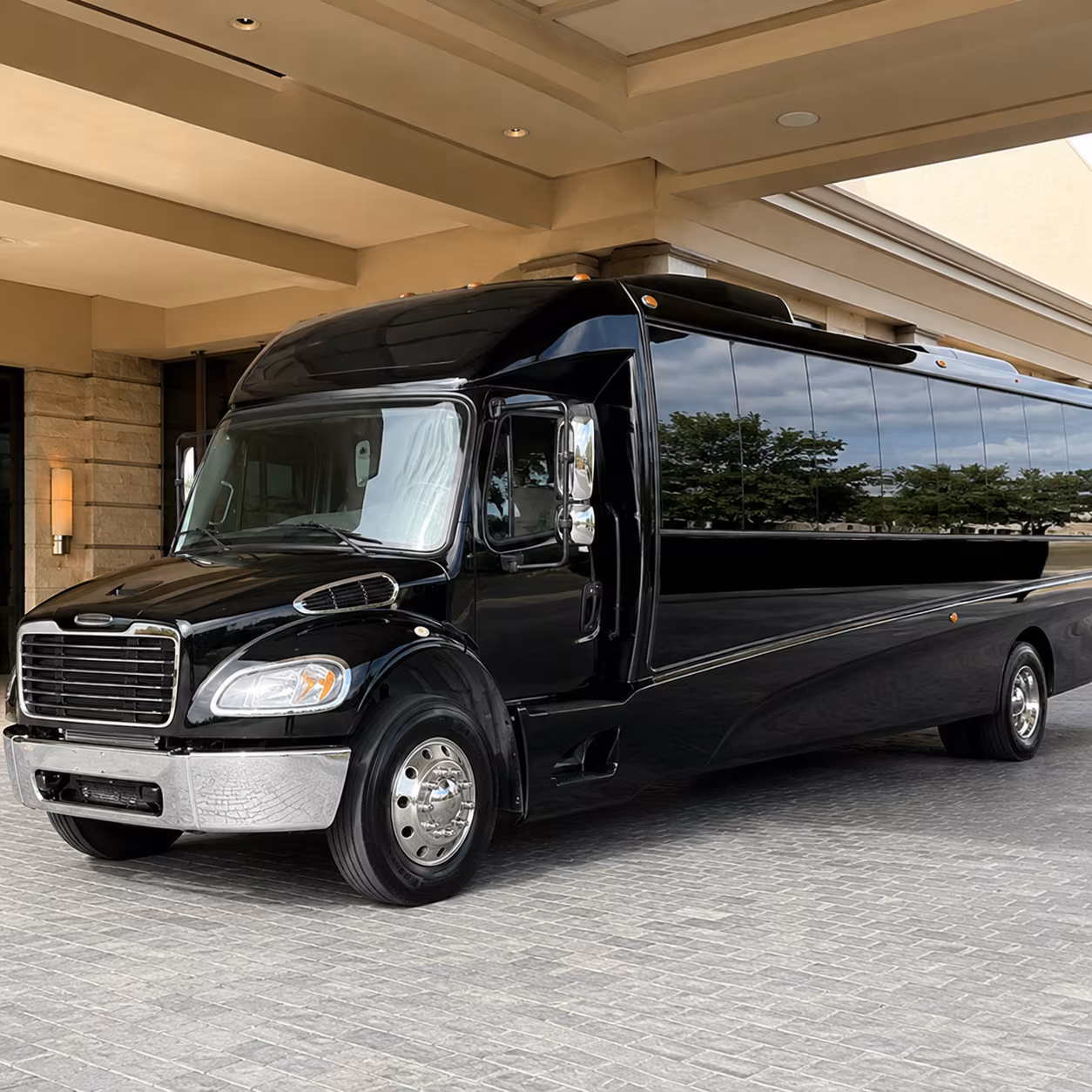 largo government military transportation